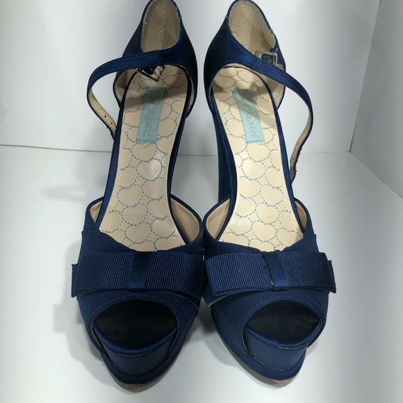 Betsey Johnson Something Blue Pouf Platform Sandal - Picture 8 of 8